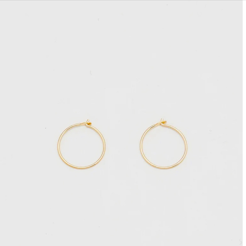 Great condition 14K gold Bagatiba 301 mini hoop earrings